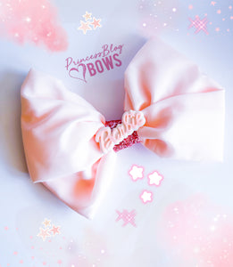 Barb dream blush bow