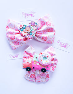 Donuts bows