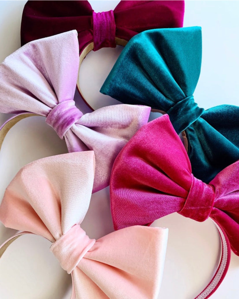 Velvets Bows