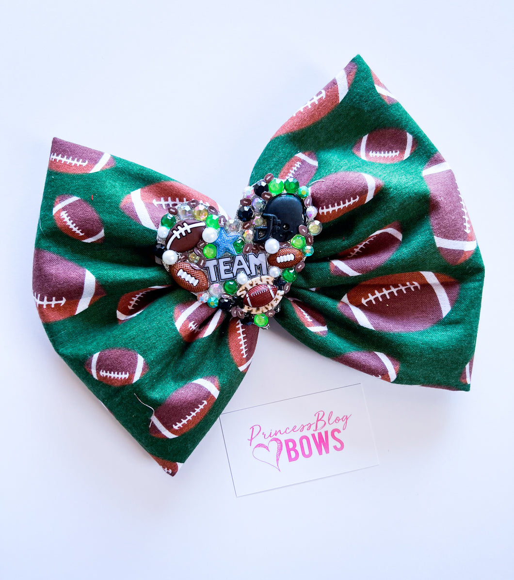 Football | Quarterback Bow